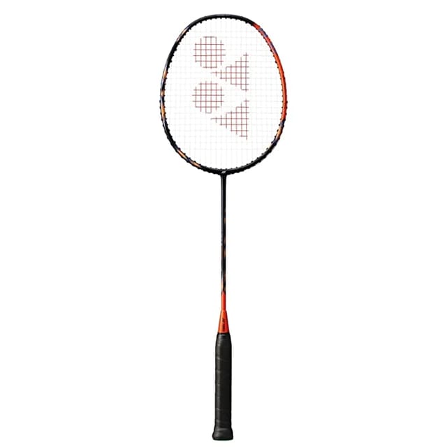 Yonex Astrox 77 પ્લે સ્ટ્રંગ બેડમિન્ટન રેકેટ, G5 - હાઇ ઓરેન્જ