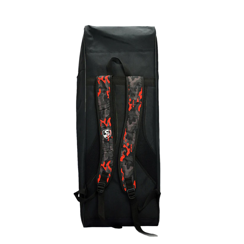 SG Savage X3 Plus Duffle Cricket Kitbag, பெரியது