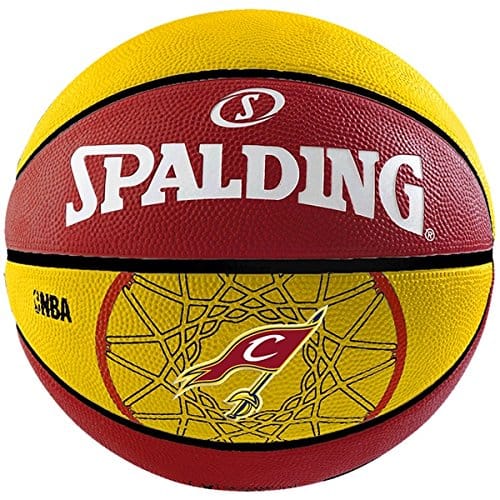 स्पाल्डिंग टीम कैवलियर्स बास्केटबॉल - आकार: 7, व्यास: 24.25 सेमी लाल/पीला