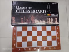 KONEX लाकडी बुद्धिबळ बोर्ड फोल्ड करण्यायोग्य मोठ्या आकाराच्या स्पर्धेचा वापर, 18*18 घर/शाळा/कॉलेज/टूर्नामेंट बुद्धिबळ बोर्ड- हस्तकला - लाकडी गुणवत्ता (चुंबकीय नसलेले)