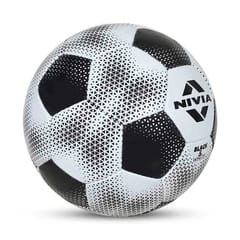 Nivia Between Footall Training Ball, Black & White