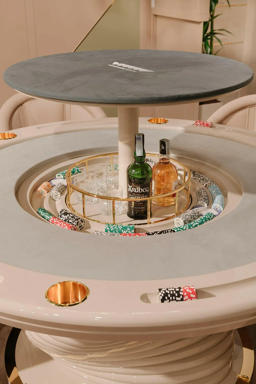 KD Snowtini Zorro Poker Table