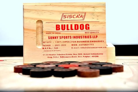 SISCAA Bulldog Carrom Coin Set – 9 mm, 24 Pieces with Wooden Storage Box